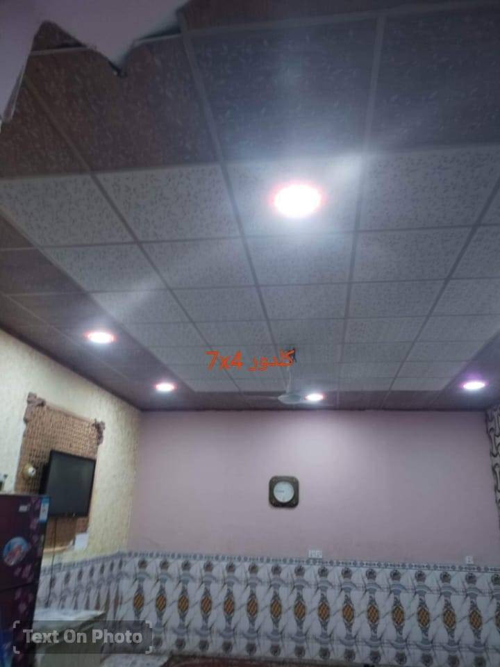 بيت للبيع مساحه 200متر ورديه خارج قرب معمل بلوك ابو كير امام البيت تبليط يبعد عن الشارع العام 500 البيت مكون من غرفتين نوم وصاله ومطبخ وكلدوى وصحيات داخل وخارج رقم الموبايل *********** صاحب البيت
