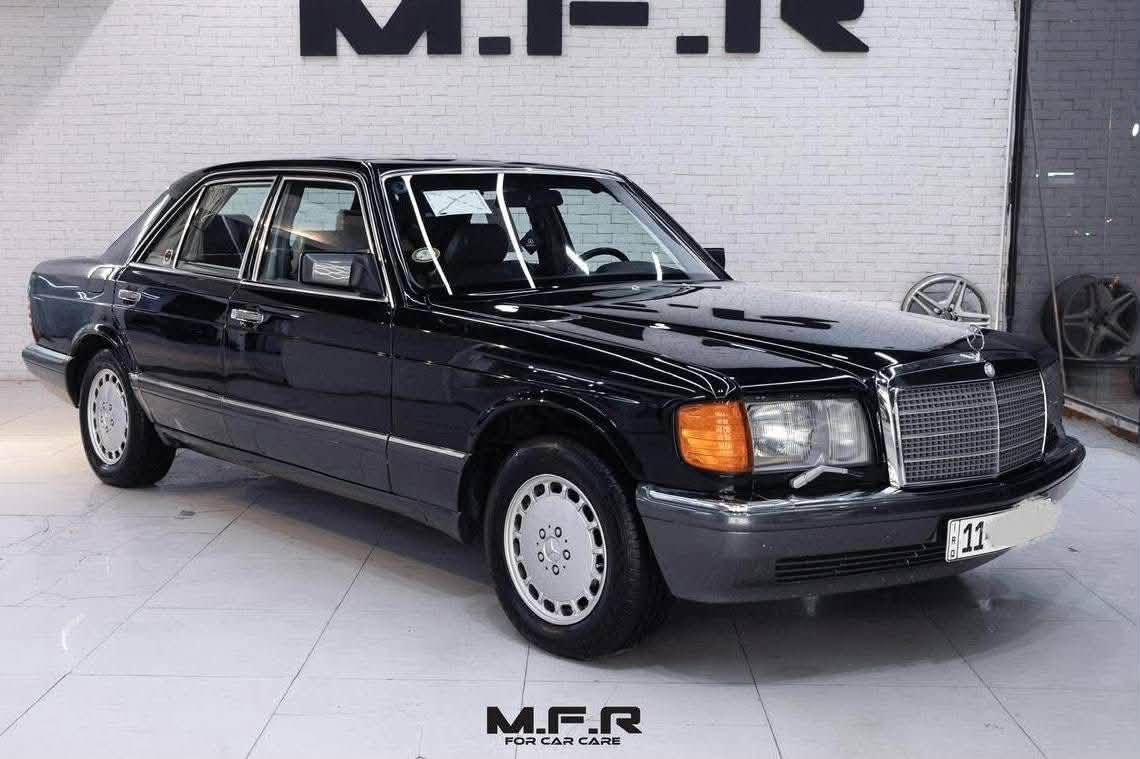 للبيع مرسيدس موديل 1987  300 SE
سبير شركه وكتلوكات وسويجات احتياط
الغرفه جديده لووك 
صبغ قطع ابيع صبغ عام كفاله من ضربه والتبديل شرط الفحص
سنويه بأسمي رقم بغداد هزه ورقم جديد
مكان سياره بغداد
السعر 150وبيها مجال 
رقم صاحب السياره***********
