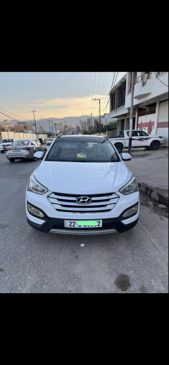 سنتافي 2014 خلجي فول موصفات بيهه 6 قطع سبخ عل صفحه واكع أبيع حيزام بدون دواخل و شاصي  شه رت بجم و ورا كبس  موصفات فول بانوراما كير و مكينه شه رت مكينه 4 سلندر مرغوب و 7 راكب رقم و سنوي جديد سياره ما بيهه دينار مصرف سعر 120$ قفل مكان زاخو واتساب ***********
