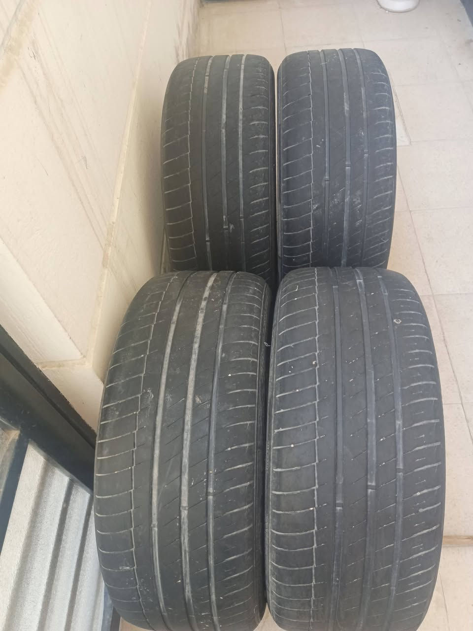 تخم تاير  للبيع سعر 100الف 
قياس 20/50/265
***********
