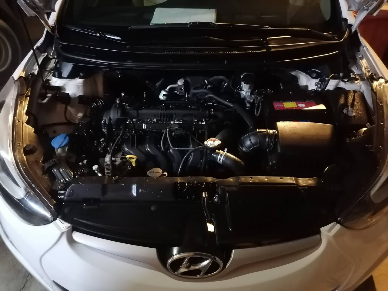 النترا خليجي موديل ١٥ ماشيه ٧٦ حقيقي بيه طخات باب السايق والخلفي بدلتهن والبنيد معقوج مبدله رقم شمالي محرك ١٦٠٠ استعمال شخصي السعر ١٠٥ الاتصال على الرقم ***********
