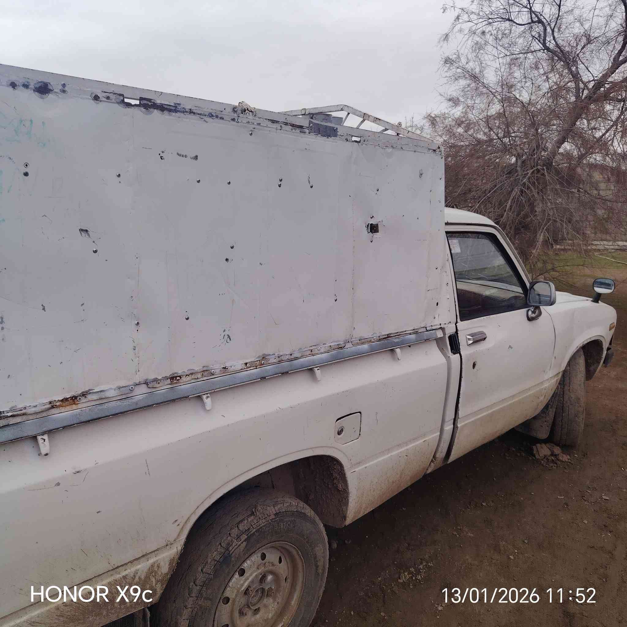 السلام عليكم بيكم 80 للبيع  محرك بدايت صرف گير اكسن شاصي كلو شرط طخم تواير جديد اسطوب دسك كاربون بانزين
السعر23وبي مجال الاستفسار عل رقم الهاتف ***********
