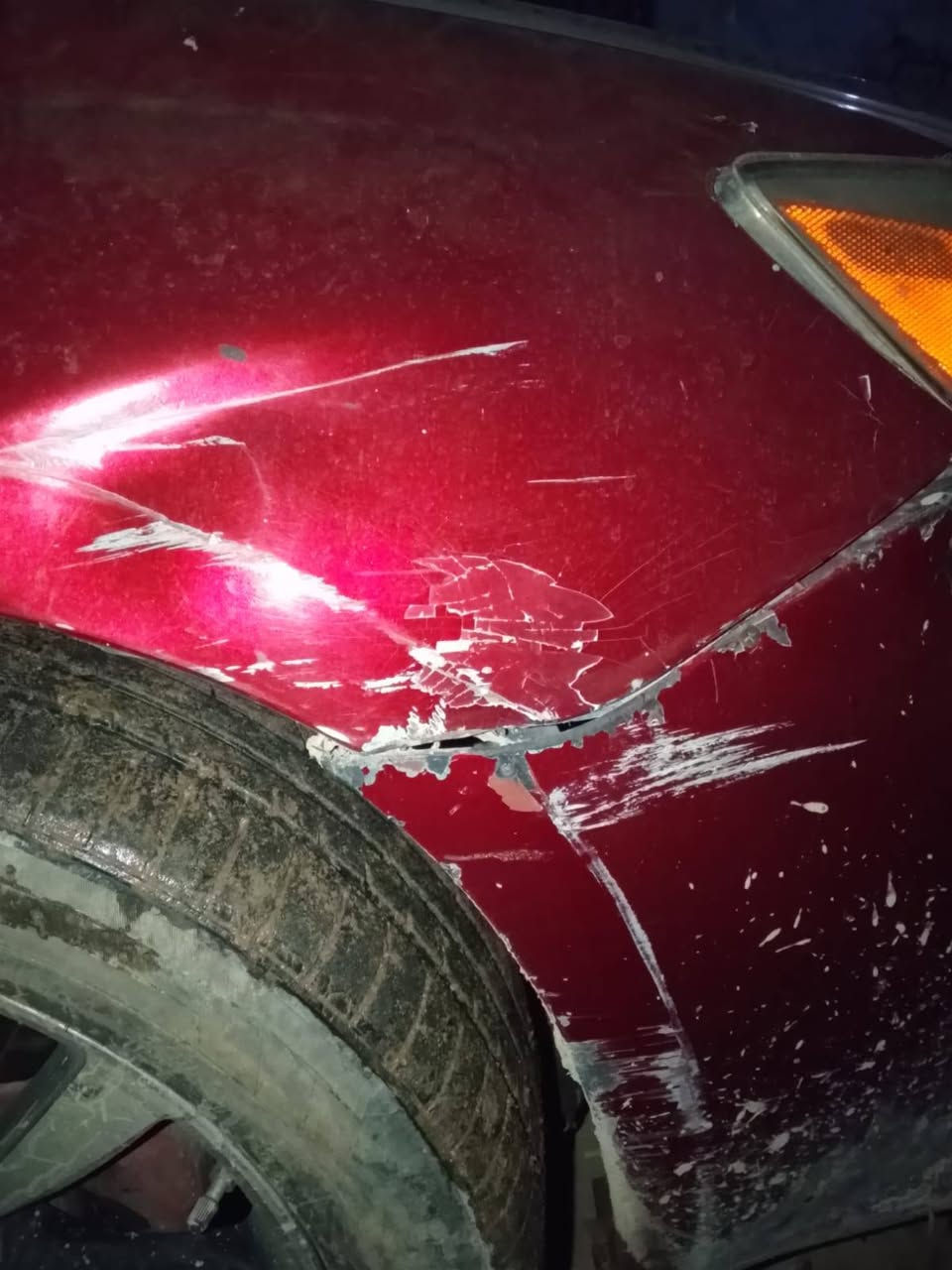 كرايسلر سي 200 2013سياره خير من الله تبريد فريز عاطل الكشر موضح بالصور السعر المطلوب 65 وبيها مجال
الحصوه بابل الرقم ***********
