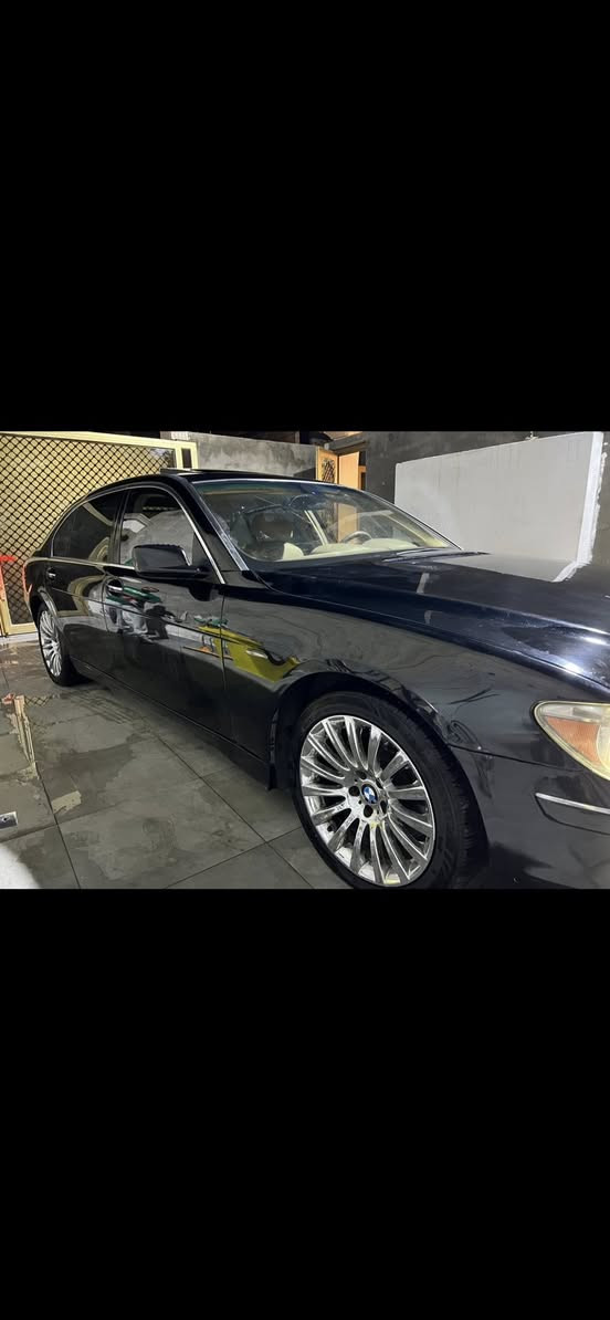 السلام عليكم
ادوات ادوات ادوات
 بي ام دبليو باخره e66 V8
  حجم 750Li
 موديل2006
 لون اسود
ماشيه 167  
فوول مواصفات باب طويل
فتحه
كشنات بريد تدفئه مساج
تبريد امامي خلفي تبريد سقف
كشنات امامي خلفي تحكم كهرباء
5 بردات
سيدي جنجر
تلفون
ثلاجه اماميه وخلفيه
ابواب شفط
صندوك شفط
حساسات امامي خلفي
تشغيل بصمه ذكي بدون ماتخلي البصمه

مكينه كير كفاله
مكفوله من الضربه والمعجون والكص والتبديل

السعر 75
المكان البصرة 
***********
