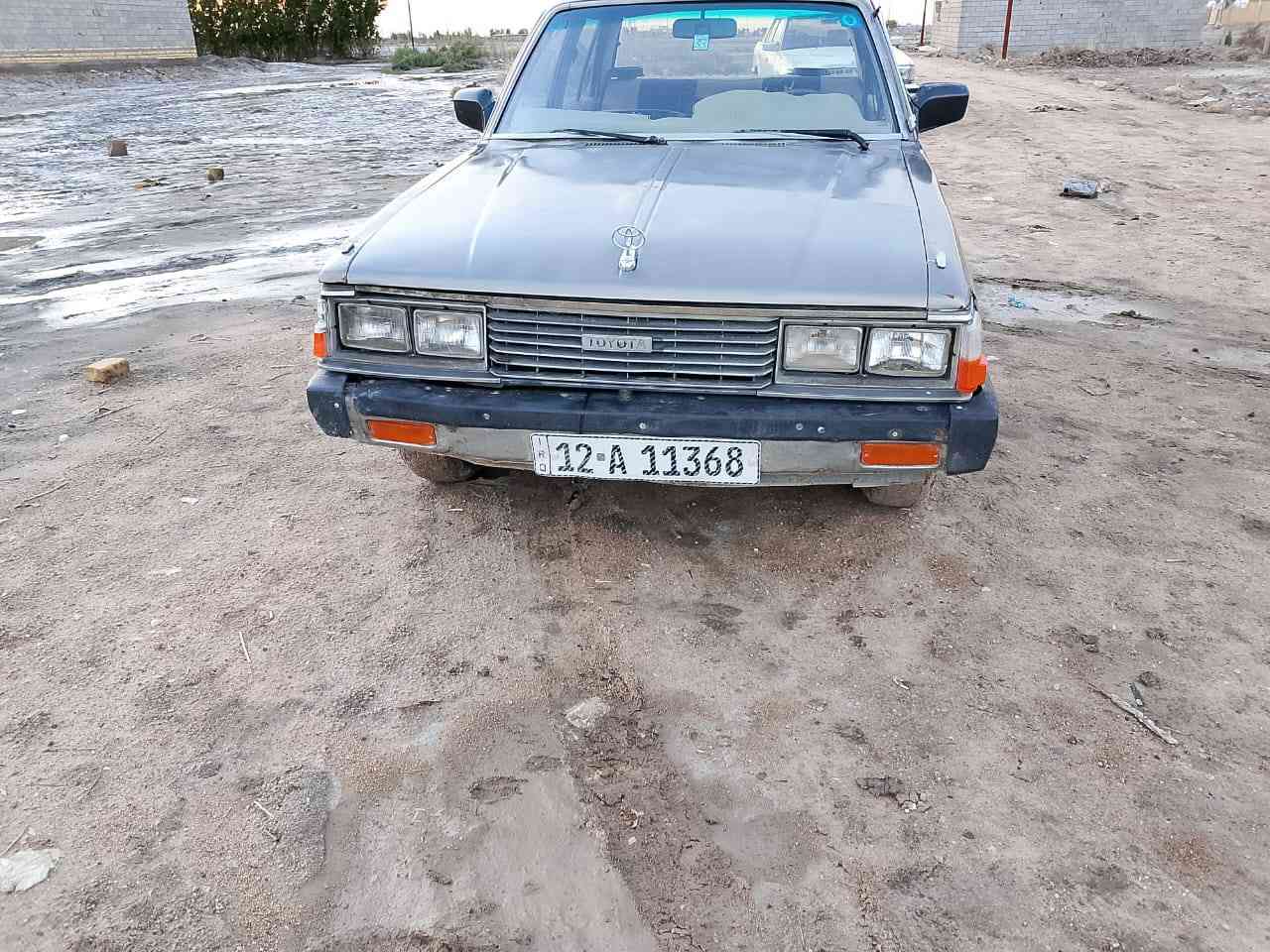 كرونا موديل 82 رقم انكليزي سنويه لغاية 30 راعيها ناصرية شرط مداور ثاني يوم محرك وكير شرط الفحص سياره مرتبه وجاهزه وترايك وين ما تريد 
تبريد وي السويج 
سياره حداديه فول كهربائيات كلها شغاله اشاير بك لايت دشبول كله شغال 
بلاد 
سعر نهائي 30
عنوان ناصرية داخل المركز 
***********
