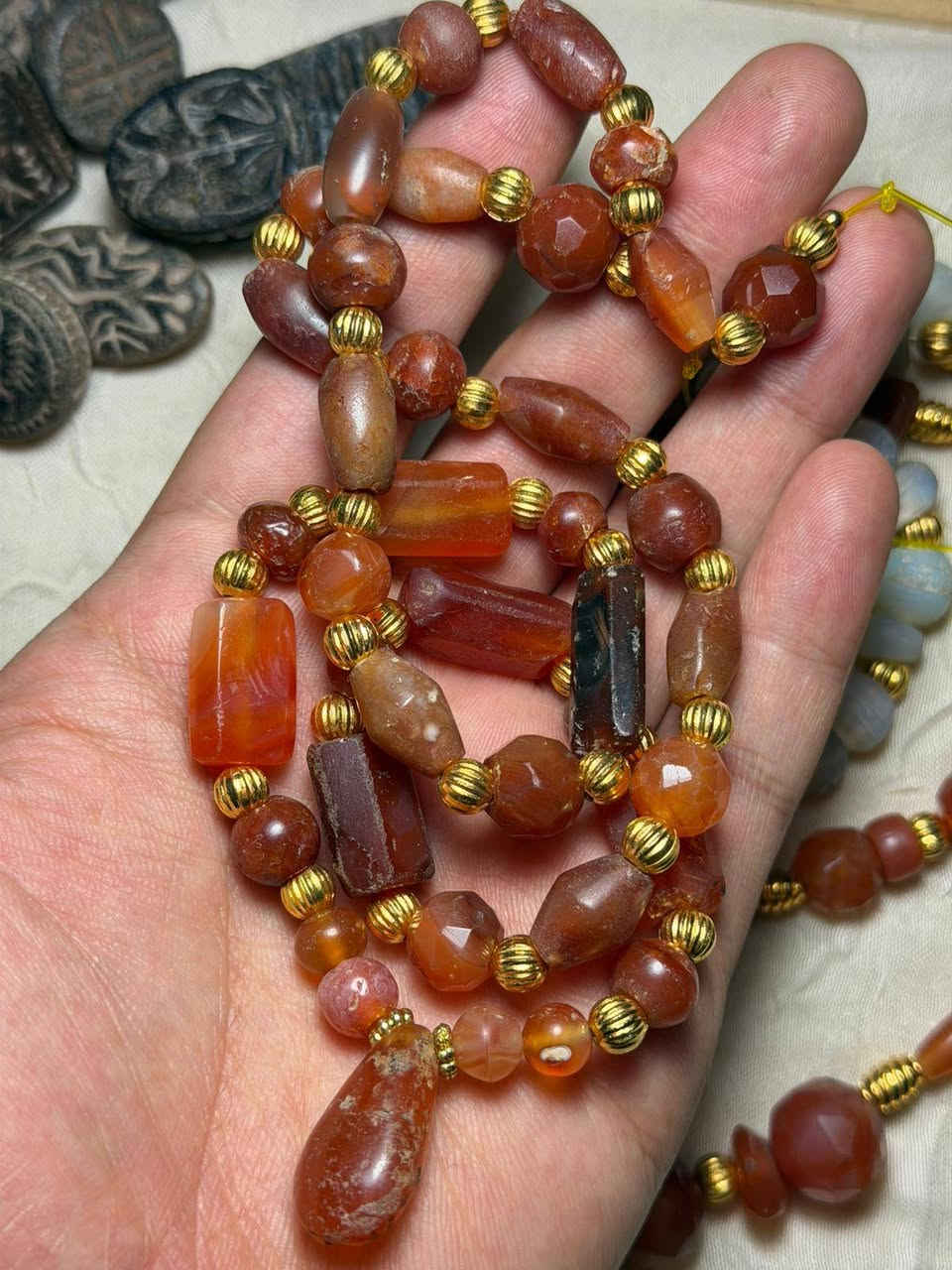 عقود قلائد قديمه للبيع


**إذا كنت صاحب هذا الإعلان وتريد حذفه لأي سبب، رجاءا أرسل رسالة إلى الدعم الفني**