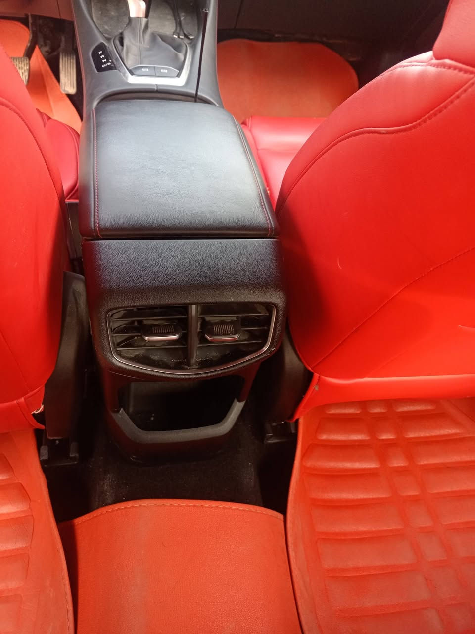 السلام عليكم اخوان بيع مستعجل السياره فول الفور كشونه حمر كشن السايق كهرباء اخوان سياره فول مكفوله من ضربه او صبغ رقم اربيل بسمي مكاني سامراء السياره ماشيه ٣١ الف وقابله للزياده


**إذا كنت صاحب هذا الإعلان وتريد حذفه لأي سبب، رجاءا أرسل رسالة إلى الدعم الفني**