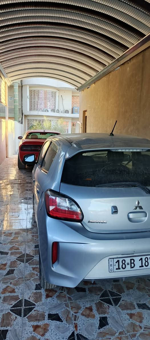 بيع لسبب الحاجه . ظرف خاص
2022 

*********** 

بابل تحويل مباشر 

بدون صبغ بدون تبديل  

مواصفات معروفه 

متسيوبيشي ميراج هاج باك 2022

فئه SE 

موديل 2022

السنوية لل2030 والرقم بابل الجديد ( الانكليزي ) .. 

تحويل ثاني يوم و مكان السيارة  بابل الحله 

مواصفات السيارة 👇🏻👇🏻👇🏻

🛑المكينة1200cc

🛑تحكم ستيرن جهتين

🛑اوتو لايت

🛑اربع جام كهرباء +جامه السائق اوتو

🛑حساس اطارات

🛑شاشة نظام كار بلي

🛑منفذ USB 

🛑بك لايت لد

🛑رادار امامي مع توقف ذاتي مع الرادار

🛑انظمة قيادة ايكو و سبورت

🛑مانع الانزلاق

🛑نظام تثبيت السرعة

🛑نظام الABS للمكابح

🛑كاميرة اصل

🛑بلوتوث 

 

 الضرر فقط جاملغ الخلفي بارد 

السعر (( ٩٣ )) وبية مجال

ا
