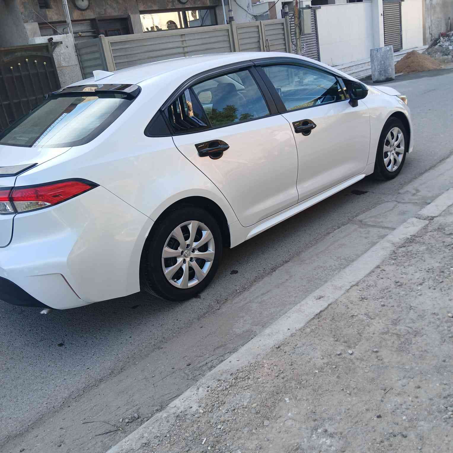 كورلا موديل ٢٠٢٤ صبغ بنيد فقط باقي  مكفول  ماشيه ٣٠ ميل بسمي رقم بغداد صور حادثها موجود ويه صور السعر مناسب مكاني بغداد حي الجهاد ‭٠٧٨١ ٩٨١ ٦٢٢٩‬
