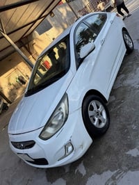 اكسنت 2013خليجي ماشيه 100 نظيفه السعر 90 $//07828880588