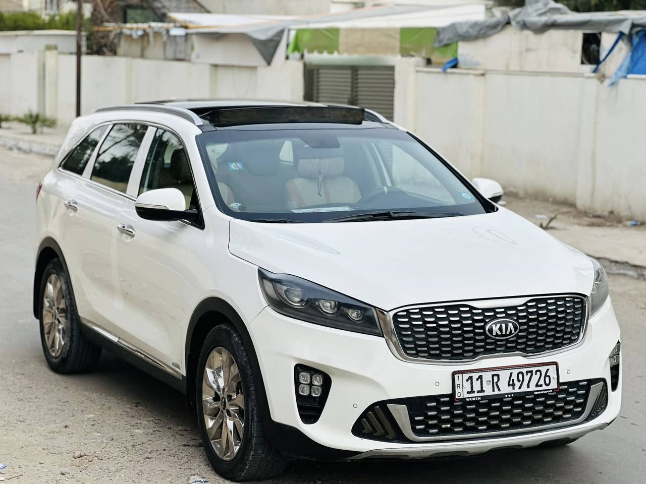 السلام عليكم. للبيع سورنتو. موديل 2019
قم بغداد. الدولي. تحويل مباشر 

بيه صبغ. بنيد فقط بدون فتح. اثر شخوط

 

 محرك V6.    تبريد. 3. قطع. بانوراما  كشن كهرباء 

تحكم سترين  بصمه وبصمه ابواب 

فول مواصفات. 1/1

محرك.  كير.  شرط. جاهزه من كلشي

السعر: على رقم الهاتف

المكان : الانبار الفلوجه

رقم الهاتف: ***********
