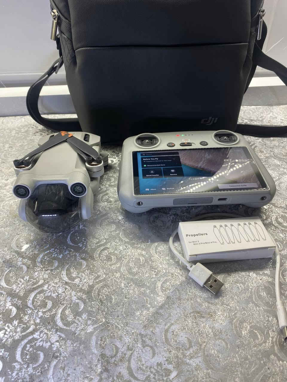 dji mini3pro singl  سمارت درون
پاتري پلاس ٤٠ دەقة یطیر
نظيفة ومرتبة جدًا..
95%بالمائة نظافة
950الف
ماعندي توصیل بس داخل اربیل اکو


**إذا كنت صاحب هذا الإعلان وتريد حذفه لأي سبب، رجاءا أرسل رسالة إلى الدعم الفني**