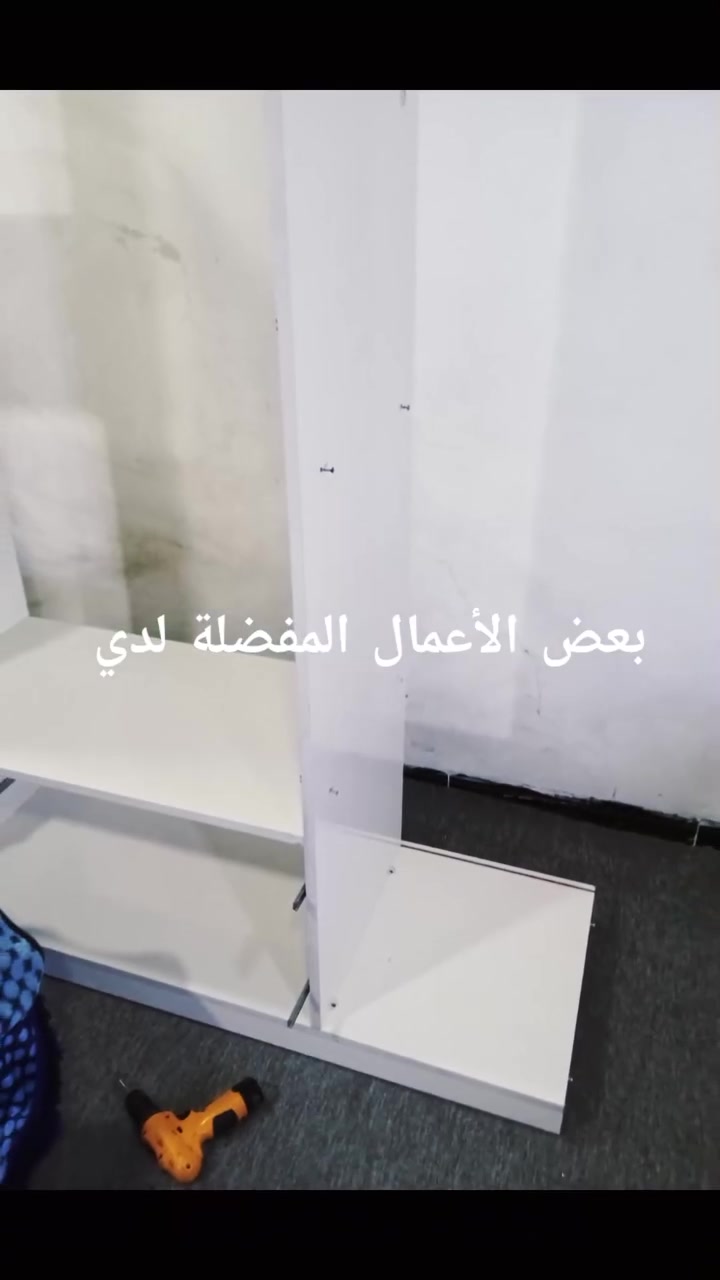 نجار متنقل داخل كركوك لفتح وشد وتصليح كافه أنواع الأثاث غرف تركي عراقي كنتور جربايه كاونترات اتصل واجيك للباب ***********
