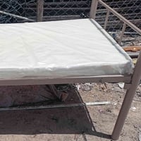 سرير حديد • نفر واحد • جملة