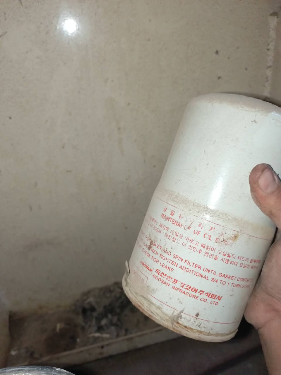 السلام عليكم 
فلاتر مولدة جديدة لكن مخزنة لفترة من الزمن بدون استعمال 
اترك سعرك بالتعليقات وتفضل واتساب 
***********
