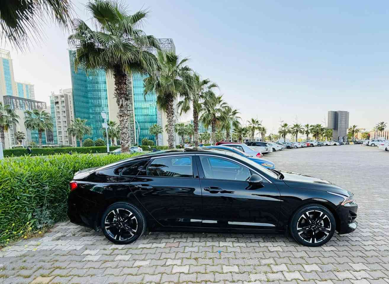 السلام عليكم k5 Gtlineالسياره فول مواصفات بعد مواصفات Gtline معروفه السياره نضيفه وحلوه كلش وارد امريكي حادثه جاملق وبنيد وبارد بلباب مال العبري لغود شاصي كفاله ايرباك ما ضارب صور الحادث  بل منشور سعر 178 متواجد واتساب واتصال فقط 
***********
