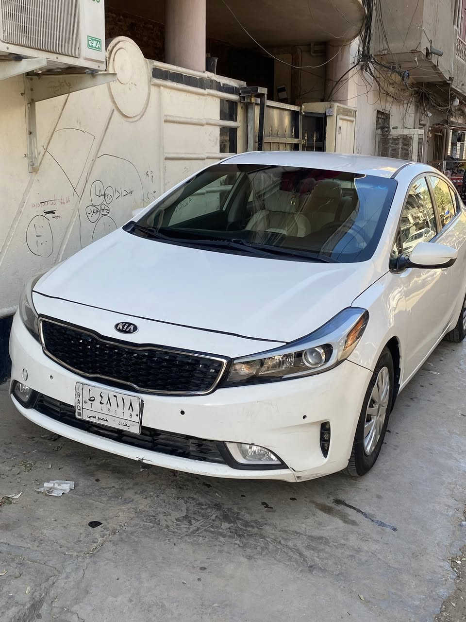 كيا فورتي مديل 2017 للبيع او مراوس بعاليه حديثه
حادث امريكا جاملغ وبنيد ونفسهن معمريهن ليبل واحد
وبلعراق باب السايق  اثر شخوط بخ فقط بدون معجون

لغد شاصي مكفولات تبريد ثلج كهرباييات كله مكفول
مكينة ٢٠٠٠ دوش المرغوبة طياره كله محسن
گير AT المرغوب مكفول
صدر ٩٠ /١٠٠ سنويه جديده لل 28

السيارة عليهة بوليش ونانو وتلميع تخبل ليرة لوك
عليهة ادامة كاملة مجاول بلكات جويتر منظومة بانزين كاملة عبوه و فيت بم جديد اصلي وكالة وقاعده احتياط دوشمة تفصال ًو ارضيه جلد جديدة ربع ما تصرف عليهة 

جام لايت جديد منضومه زينون ام ٣٠٠ كامره بلاد وشاشه
السيارة رقم بغداد باسمي سعرهة 115 وبي مجال قليل جدآ مكان السيارة بغداد الكرخ شارع حيفا قرب البيروتي الصور وسونار وكل التفاصيل موجودة لحد يخابرني يكلي شبيهة 

***********  واتساب
***********
