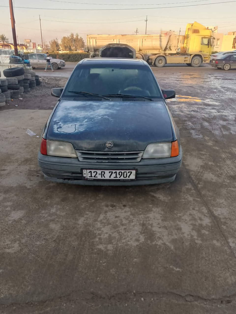 السلام عليكم 
كاديت نظيفة صبغ دوسات فقط 
سنوية الى 2030
 سعره 23$ بي مجال 
***********
***********
