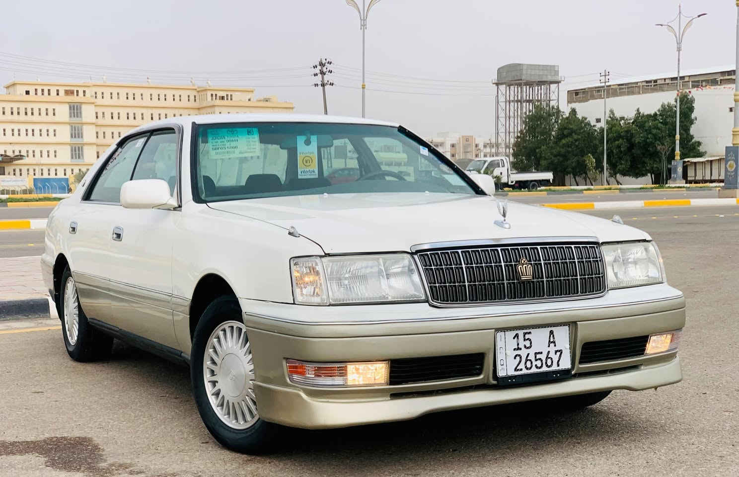 سلام عليكم بطه منفصل للبيع رقم الانبار موديل1994 سياره كفاله عامه من الكصه ونقل جثه ولعيب شرعي ولصوليات سياره جاهزه مجهزه من حداديه تخم تاير كهربائيات تبريد غرفه جديده كير ومكينه 2500 العنوان كربلاء السعر 57وبيه مجال للشراي للاستفسار على الرقم ***********
