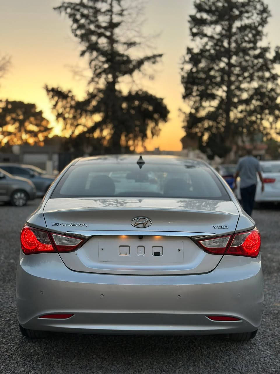 ✨ #معرض_المسار_الصحيح_يقدم_لكم ✨
عرض اليوم وعلى بركة الله ✅ :

• 🔑نوع السيارة: هونداي

• 🏎️ الفئة : سوناتا

• 📅 سنة الصنع: 2011

• 📈 المسافة المقطوعة: 170  الف KM اصلي

• 🎨 اللون الخارجي : رصاصي سيلڤر 

• 🛋️ لون الداخلية : قماش رصاصي 

•📄 جمرك رسالة مفتوحة دخول حديث أستراد كوريا 🇰🇷 

المواصفات الفنية:

• ⚙️ المحرك: 2.0اصلية كتينة حديد  

• 🕹️ ناقل الحركة: اوتوماتك 

• ⛽ نوع الوقود: بنزين 

✨ كماليات السيارة: 

• مكيف ديجيتل 

• مرايات كهربائية 

• فليتشة في المراية

• شاشة عرض 

• مانع انزلاق 

• تحكم في المقود 

• تسخين في الكراسي  

• 2 مفتاح كود ولارم

• مسجل   

• مدخل AUX USB

• ديسكو 16

• كاميرة خلفية    

•كراسي قماش   

•سيرية ايطارات جديدة 

• شكورطة وعدتها كلها موجودة 

• بطنها نظيفة خالية من الرطوبة والخزيز 

الحالة العامة:

• 🛠️ تم الكشف على السيارة ولا وجود لأي اعطال 

• خالية من القص والسوس والقشرة والحوادث نهائي ✨

• الكربون موجود الاصلي وبالكشف والضمانة ✅

•اوقات العمل والاتصالات : من10:30 صباحاً الى 8:00مساءً🕰️

 

• 📍 موقع المعرض على خرائط قوقل الفرع الاول : https://maps.app.goo.gl/45Z5WPXAGxrwD9Jn8?g_st=ic

• 📞 للاستفسار: 093.119.09.01


**إذا كنت صاحب هذا الإعلان وتريد حذفه لأي سبب، رجاءا أرسل رسالة إلى الدعم الفني**