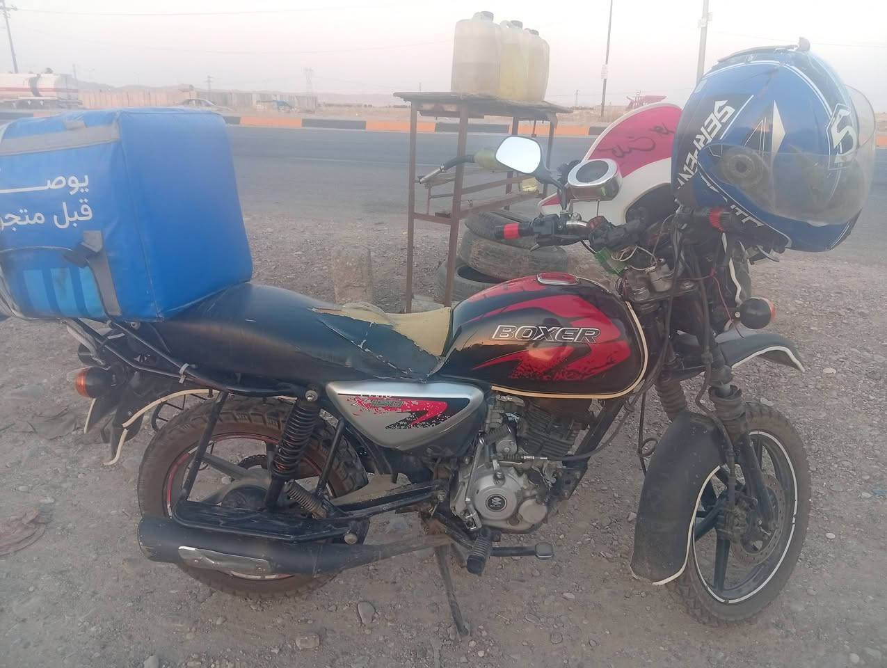 سلام عليكم اخوان عندي بوكسر موديل 23 مرقم بغداد لوحة عربي بأسمي سنويه كير تطشر عندي مستعجل عل بيع 1250 سعرها مكاني بعد امرلي ب سليمان بيك *********** مكلف ب نشر للأستفسار فقط عل هاتف
