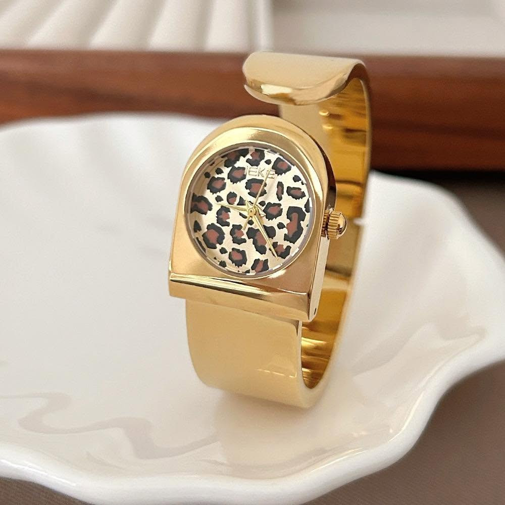IEKE 1021 lady watch


**إذا كنت صاحب هذا الإعلان وتريد حذفه لأي سبب، رجاءا أرسل رسالة إلى الدعم الفني**