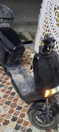 دراجة كهربائية • مشحونة قبل شهر • فول