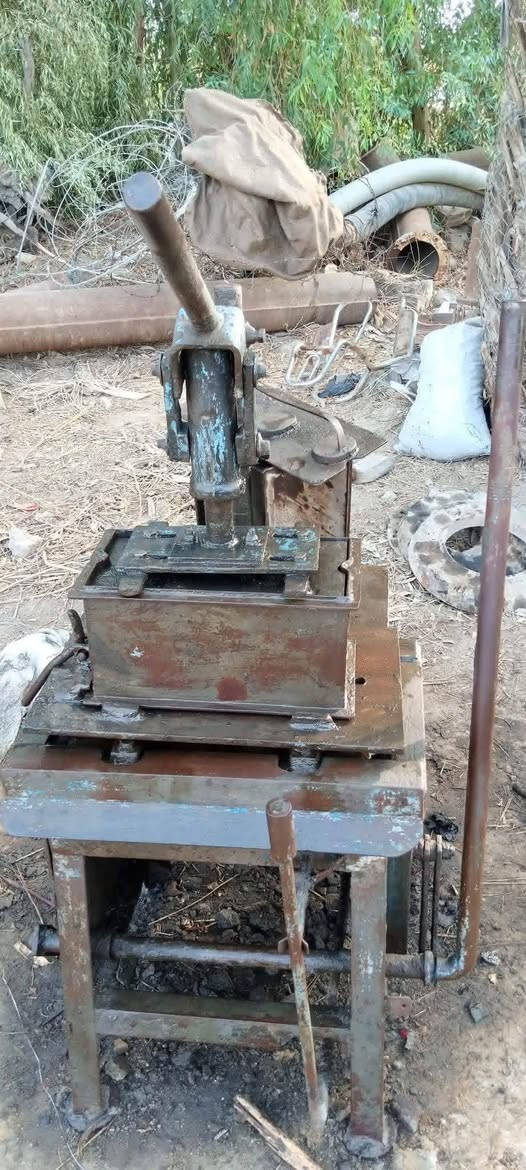 سلام عليكم مكينه ابلوك للبيع سعر 500 ألف وبيه مجال  مكان ديوانية الحمزة الشرقي استفسار *********** موجود وتساب وخاص
