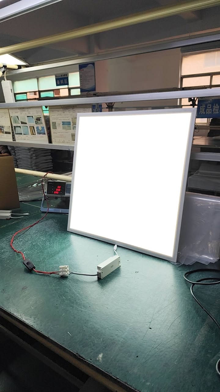 LED panel light


**إذا كنت صاحب هذا الإعلان وتريد حذفه لأي سبب، رجاءا أرسل رسالة إلى الدعم الفني**