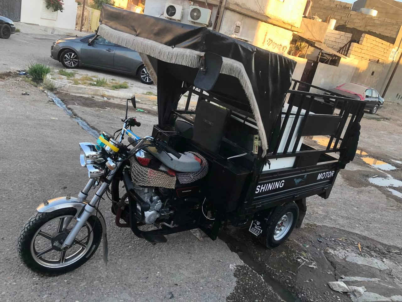 موديل ٢١ محرك ٢٥ حجم ٢٠٠ بدون صبغ ركبه بالشرط ***********
