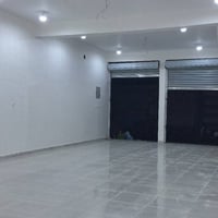 محل كبير • موقع تجاري • قرب قيصيرية