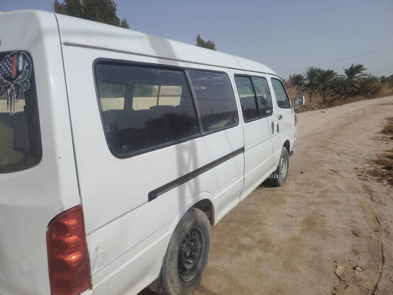 السلام عليكم
سياره جنبي للبيع سيارة محركه اقل من شهر من شاده غرفه نظيفه تخم تاير جديد السعر 80 وبيه مجال مكان النجف
***********
