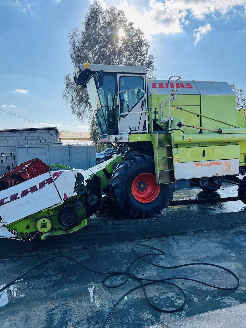 السلام عليكم حاصده كلاص  2003 البيع المكان واسط الصويره الستفسار تصل ***********
