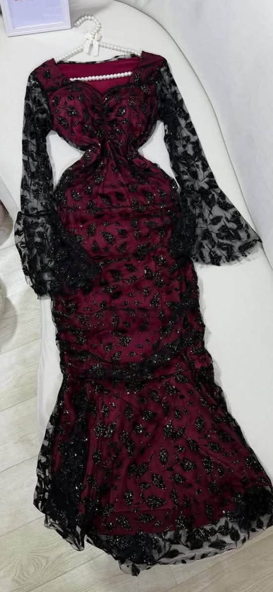 يموووت بالبس يرسم الجسم 
مملبوس غير ساعه وحده يلبس وزن 
60 كلش راقي ونازك


**إذا كنت صاحب هذا الإعلان وتريد حذفه لأي سبب، رجاءا أرسل رسالة إلى الدعم الفني**