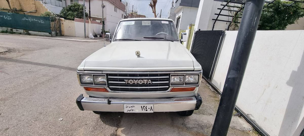 رۆژو تاعاتی هاموو لایە ک قبول بیت 
ماشاللە لاندکرۆز لۆک لۆک تاقانە هاموو عیراق ئارمی پلاستیکی سلیمانیە بیکە بە ناوی خۆتە وە ....... وەسفی چیبکە م کاک داعامی بۆداعامی بە شە رت بی دە عم بۆیاخ بۆ جوانی89 مۆدیلی بۆیاخ بکریتە وە کیشە نیە کاک تە برید سارد گە رمی زۆر مە زبوتە چکنیت پاوار مە کینە3f واتە6 کیڕە شە فتو دە شبل ماسی چوار چرا سەقف تختە کوشن گاعی سوکان کارابای لۆل  تایە لۆل ............ معامە لی هه وای ناکە م وە رە سە یری بکە .........لە سلیمانیە 
0772 2140280
*********** السليمانية, العراق
