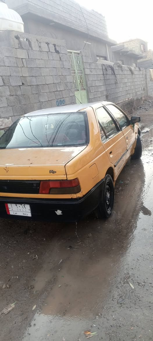 السلام عليكم بيجو روا موديل 8 كير وتماتيك مكينه كورله شغاله عوزهه تجفيت سياره خير من  الله كاعده حلوه راعيهه موجود يحول يمي كاعد السعر 15 وبيهه مجال الطيبين وإذا أكو مراوس هم يرهم راعيهه ماكو أو ميت اشعندك نزل المكان بغداد ***********
