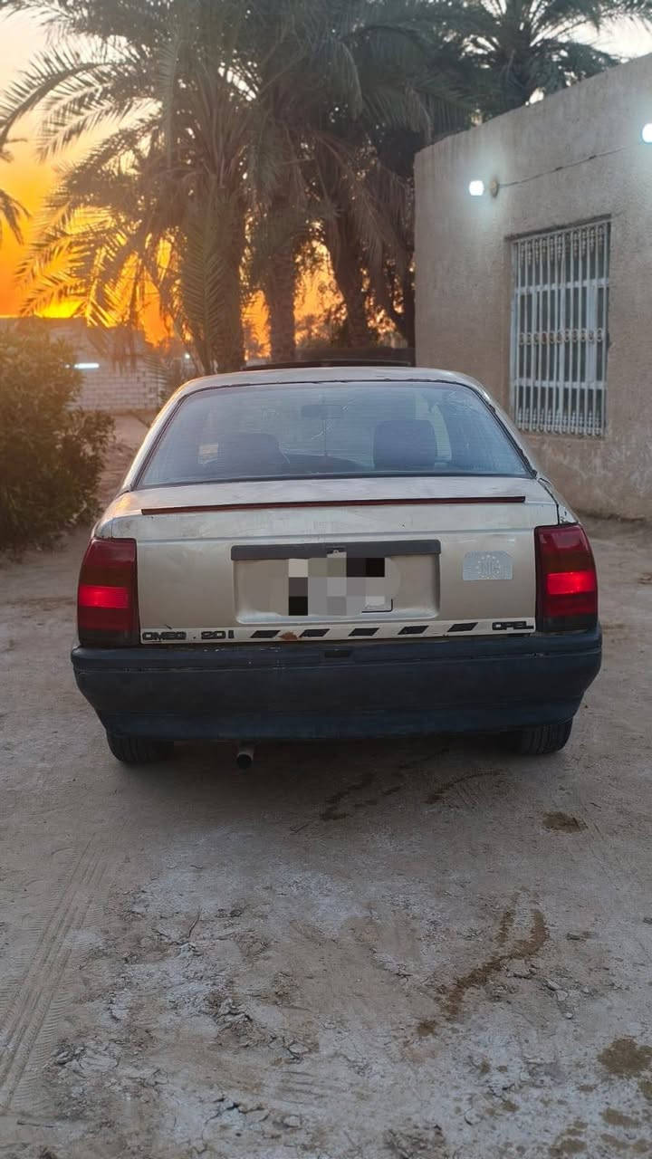 اوبل جنطه موديل 88 حداديه تخم تاير
كهربائيات كله شغاله سنويه ساقطه ب24
مداور شوكت مايعجبك 16وبيه مجال
*********** مكلف بالنشر اتصل
