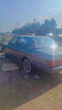 سيدان للبيع رقم انكليزي ذيقار مداور ثاني يوم ٠٧٨٠٠٨٨٢٠٨٠