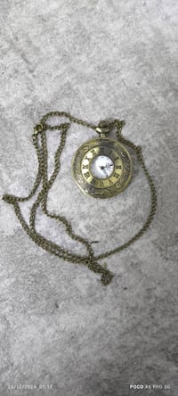 ساعة • مع توصيل