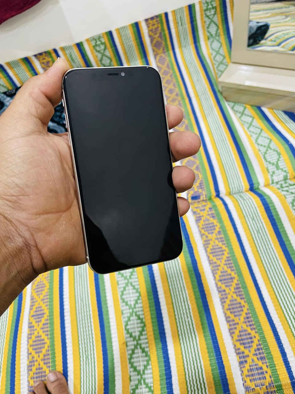 ايفون 11 عادي ذكره128 نموذج m بطاريه 100 مبدال 
شاشه وبطاريه اصليه جهاز فقط خطه يشكل جهاز جديد
كله شغال سعر100 مستعجل عل بيعه مكان نجف كوفه
***********
