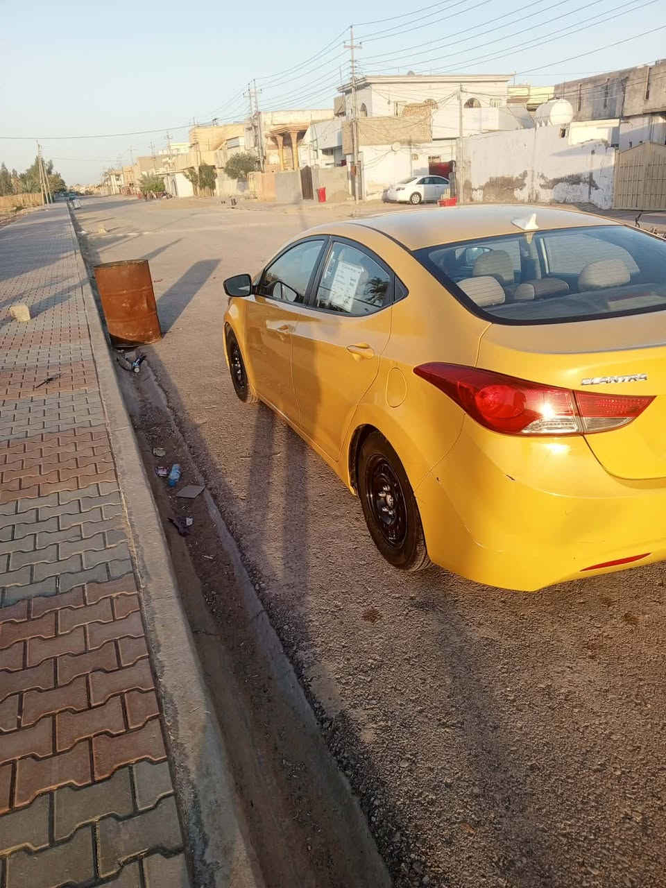 السلام عليكم
النترا موديل 2013وراد كندي ضرارها جامرلغ رقم بغداد 
بسمي تحويل مباشر مكاني ديالي المقدادية 100سعرها 
للاستفسار اكثر اتصال ع رقم ***********
