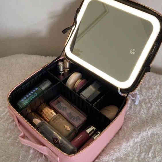 جنطة مكياج مع مراية وانارة
القياسات بالصور
رفوف لترتيب المكياج مع رفوف اضافية لترتيب الفرش
مقاومة للماء والتلف والتسرب
مصنوعة من مواد متينة
السعر 13 الف فقط
متوفر خدمة توصيل فقط
واتساب ***********
