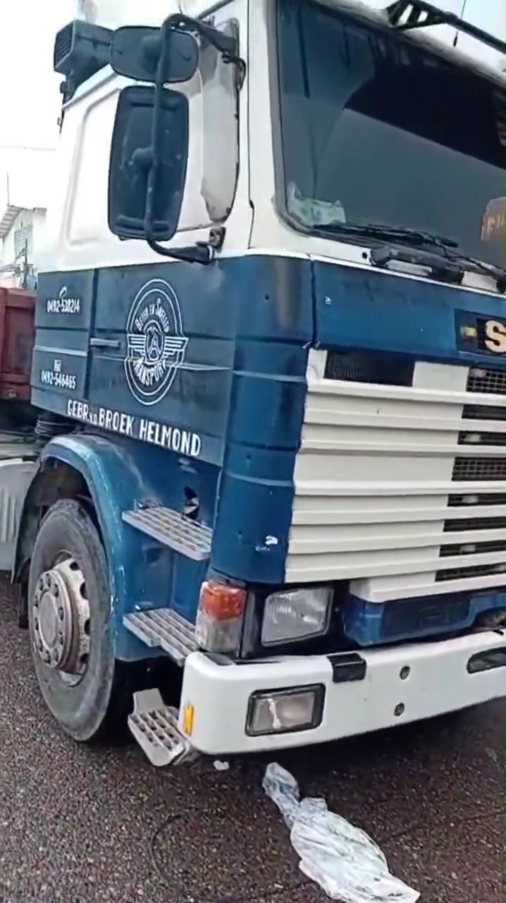سكانيه البيع مكينه ١٢ ونص كير ٥ ب ٥ موديل٩٨.         *********** 
@
