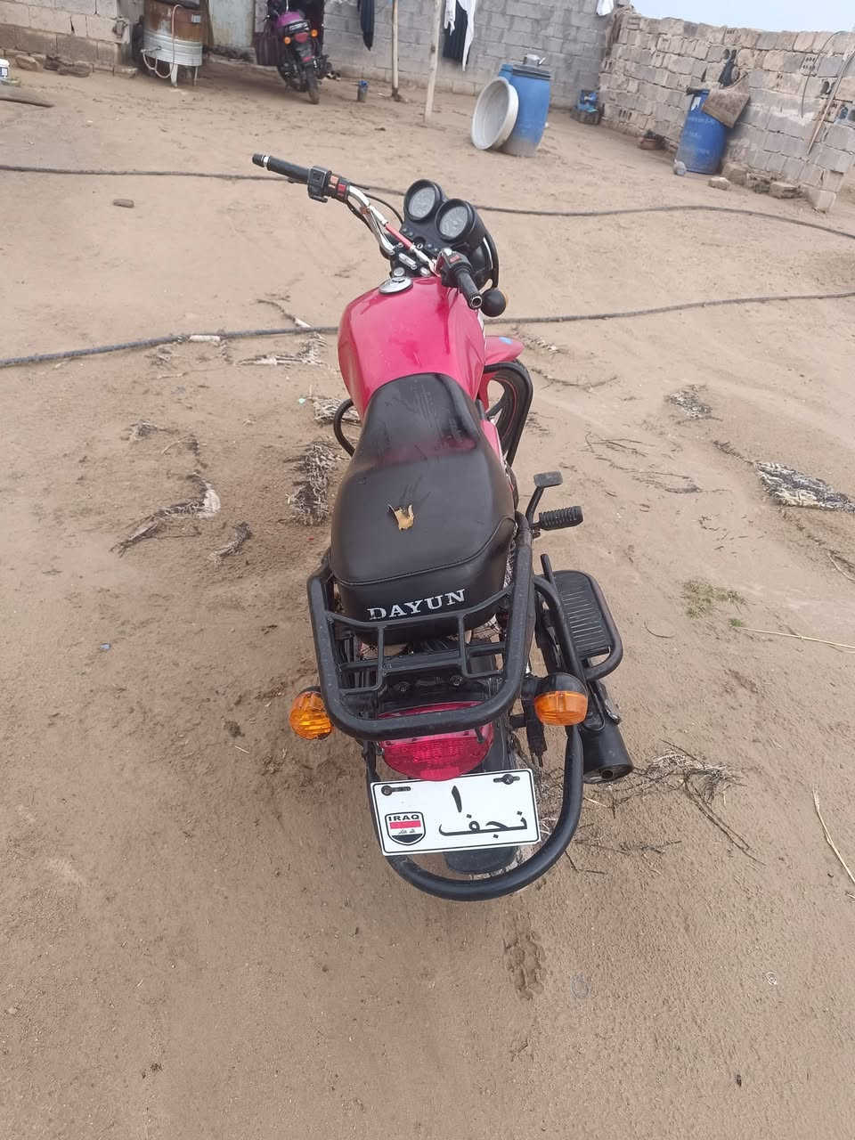 سلام عليكم دايون نفخ الموديل 20 محرك 150 بيه خيط بخار خفيف وراق صولي بس الوراق شويه تعبانات لسعر 850 وبيه مجال حسب لجيه مكاني بعون رجان الي مو شراي لا يتصل رجان *********** دراجه نضيف
