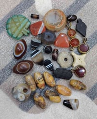 تحف قديمة • ٣٠ قطعة • شلع