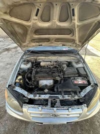 اكسنت فيرنا موديل 2005وارد امريكي تك باب مكينة وكير بحالة جيدة  تبريد ...