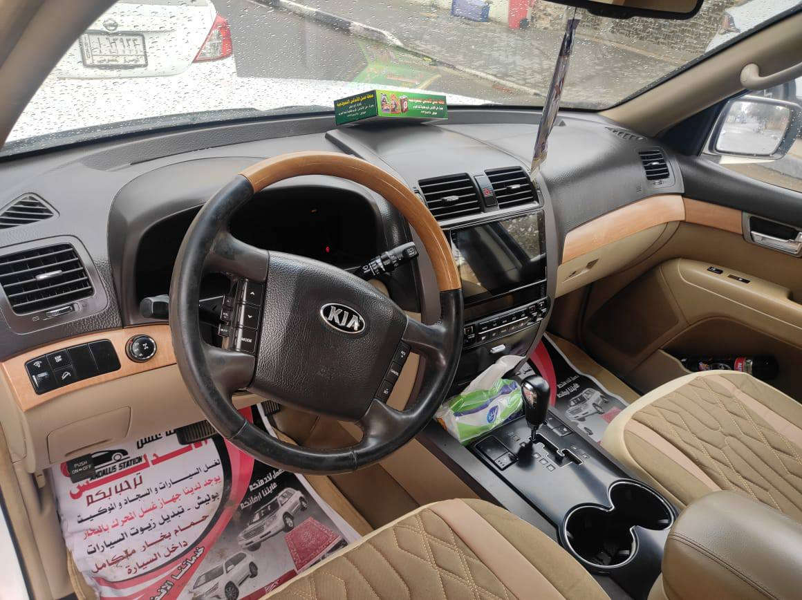 مهافي 2014 خليجي فول مواصفات
بصره مشروع وطني بأسمي سنويه تنتهي 2028  السياره كفاله صبغ وضربه فقط تكحيل بالباب مواصفات سيارة مال بيت استخدام شخصي 
جنح خلفي اصلي
رقم بصره الماني 
محرك 3800
خزن ميموري
مانع انزلاق
فور ويل درايف
طخم تاير
تشغيل بصمه مع الابواب بصمه
فتحه سقف 
ستيرن كهربائي
زراك لايت 
لايت زنون عالي ناصي
كشنات كهرباء
تبريد 3 قطع 
كير عادي اوتماتيك 
كروز سرعه 
شاشه + كشنات تدفئه وتبريد
ثلاجه اسعر 177 وبيها مجال ي استفسار على رقم *********** البصرة, العراق
