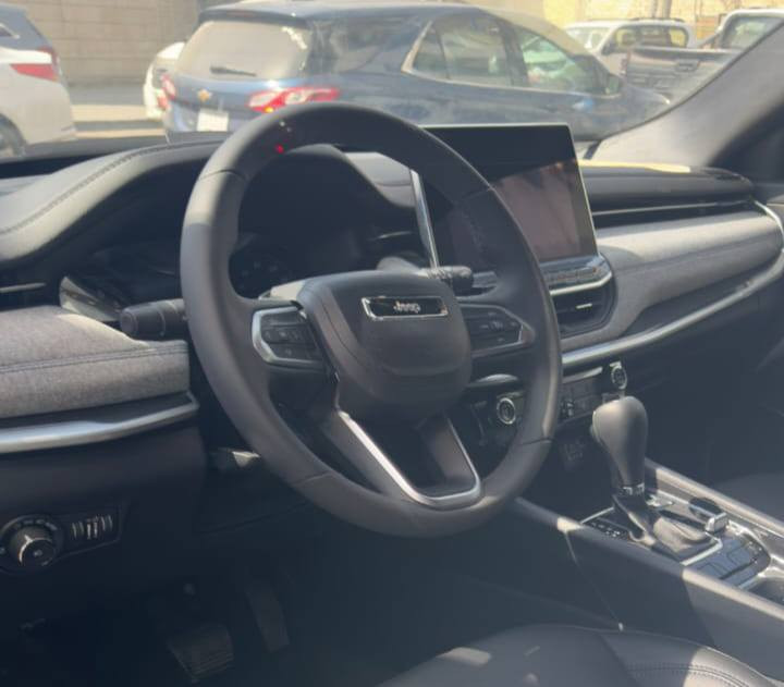 جيب كومباس 2024 اخت زيروو السيارة جديدة بحالة الوكالة فئة Latitude ماشية 6000 كم فقط

🟪 السعر  :: الطلب في التعليقات ويوصلك مباشرة ✍️ 📩

المواصفات:
تشغيل بصمة
شاشة كبيرة
كامرات
اوتو ستوب
نقطة عمياء
تحديد مسار
مانع انزلاق
اطفاء ذاتي
كروز سيطرة
تبريد خلفي وامامي
الابواب بصمة
كشنات جلد
سايد بريك بصمة
تحكم ستيرن امامي وخلفي
رادار امامي

السيارة بدون رقم
مكان السيارة: البصرة

وارد أمريكي
الحالة: حافة البنيد فقط

رقم الشاصي:
3C4NJDBN6RT109341

رقم صاحب السيارة 
***********
