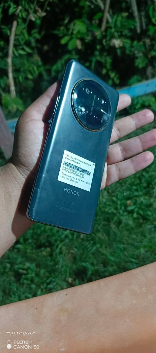 من بعد السلام
للبيع هونر اكس تسعه سي 

ذاكره 256

بطاريه 6600

جهاز فولل 

ملاحضه الجهاز مبدل بي ايسي شرط الاصلي. تنسى شي اسمه شحن 

كامره مالته بيهه شويه تشويش 

سعره 325 بي مجال شي قليل

مكاني تكريت البوعجيل


**إذا كنت صاحب هذا الإعلان وتريد حذفه لأي سبب، رجاءا أرسل رسالة إلى الدعم الفني**