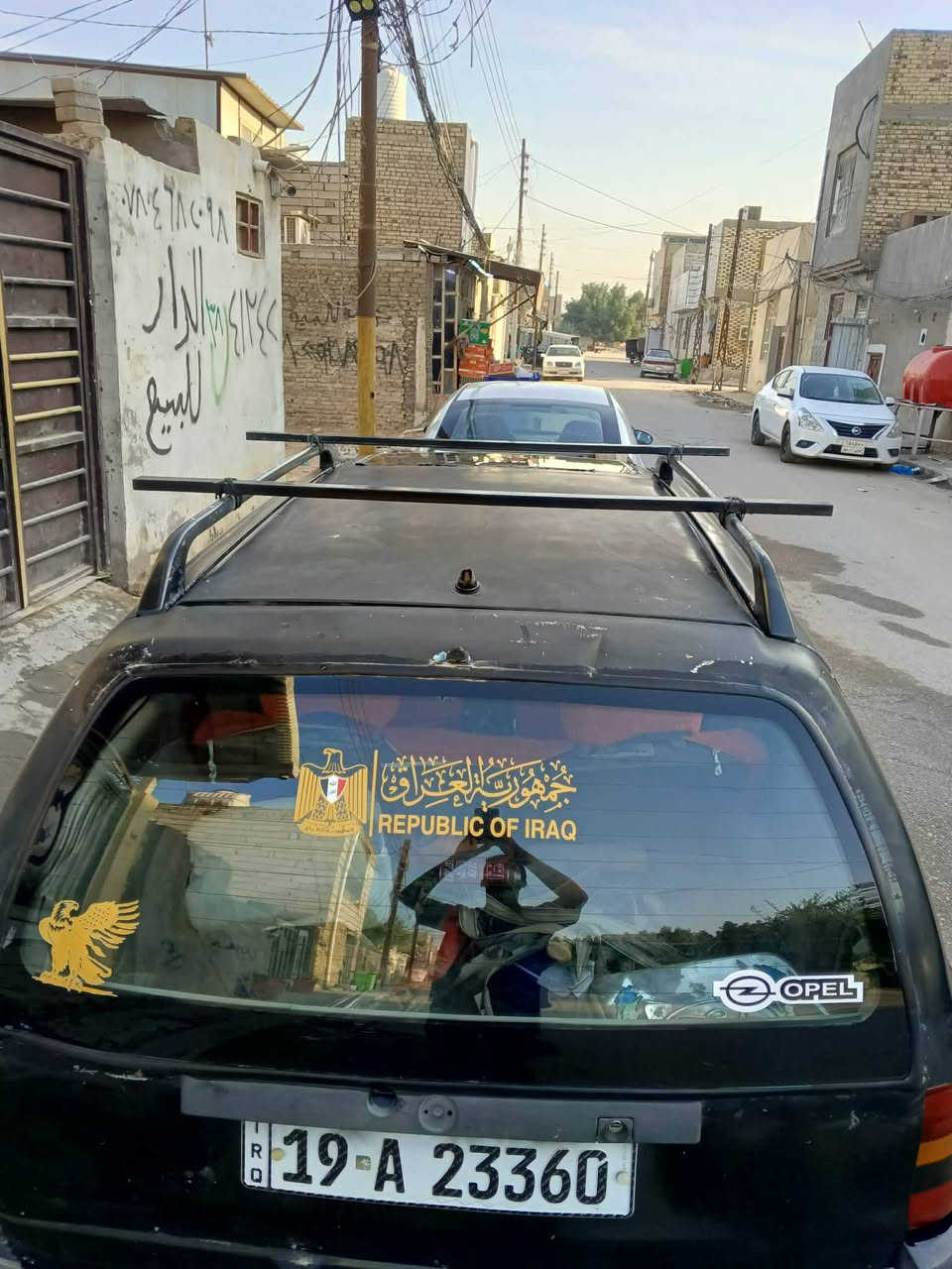 استرا للبيع 16 موديل 93 رقم نكليزي دولي باسمي مكينه تنقص دهن ودخن غيرها كلشي تمام  سعر 25 بيها مجال *********** مكاني نجف
